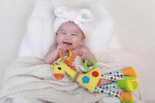 黔东宝宝先拉肚子后发烧 黔东宝宝先拉肚子后发烧